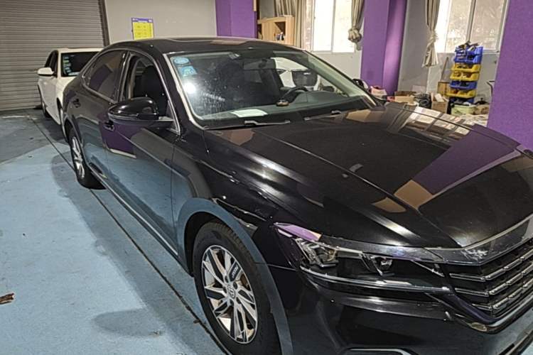 Used Volkswagen Passat 2019 280TSI Business Edition China VI Front Right 45 Deg