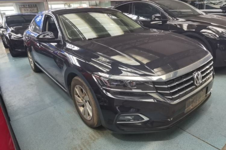 Used Volkswagen Passat 2019 280TSI Business Edition China VI Front Right 45 Deg