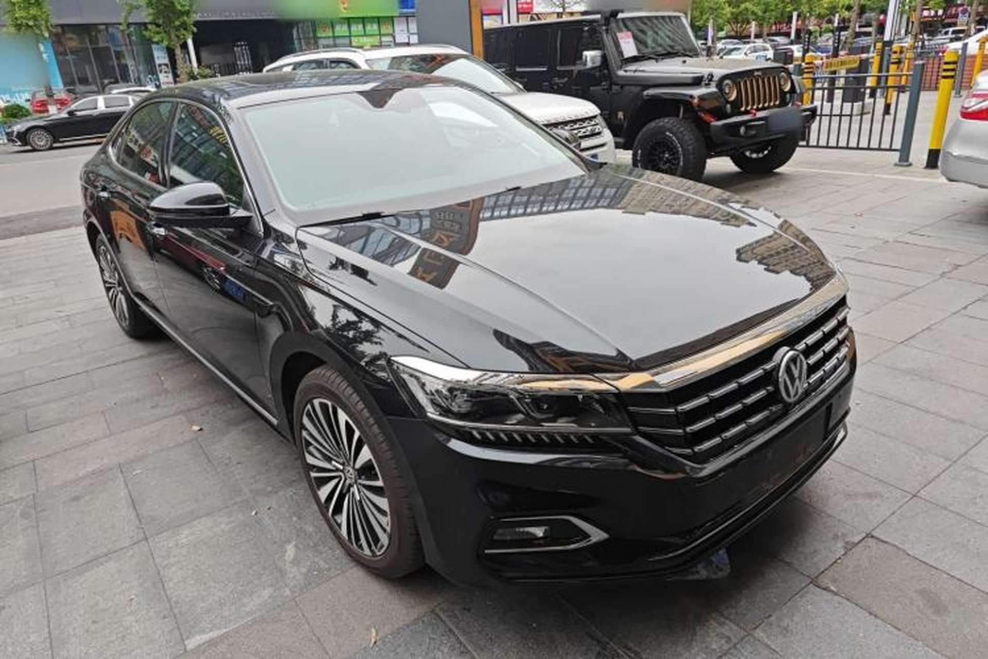 Used Volkswagen Passat 2019 330TSI Prestige Edition China V Standard Front Right 45 Deg