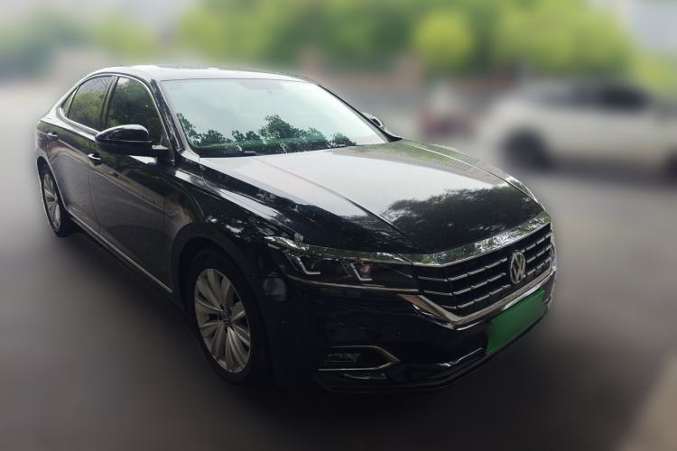Used Volkswagen Passat 2019 280TSI Business Edition China VI Front Right 45 Deg