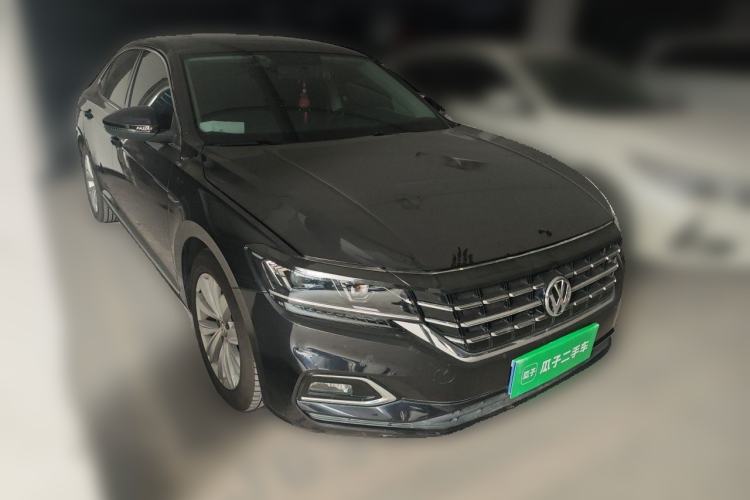 Used Volkswagen Passat 2019 280TSI Business Edition China V Standard Front Right 45 Deg