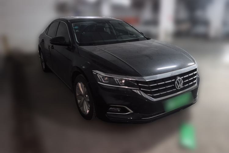 Used Volkswagen Passat 2019 330TSI Elite Edition China V Standard Front Right 45 Deg
