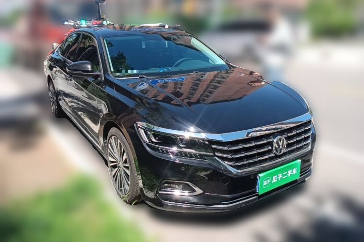 Used Volkswagen Passat 2019 330TSI Luxury Edition China V Standard Front Right 45 Deg