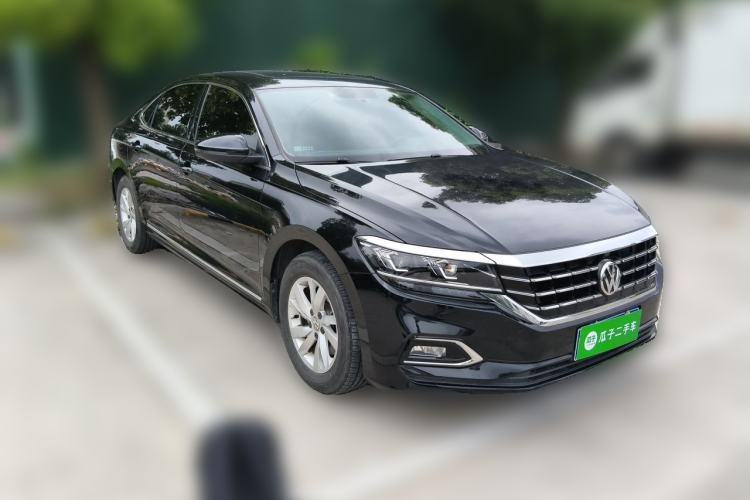 Used Volkswagen Passat 2019 280TSI Business Edition China VI Front Right 45 Deg