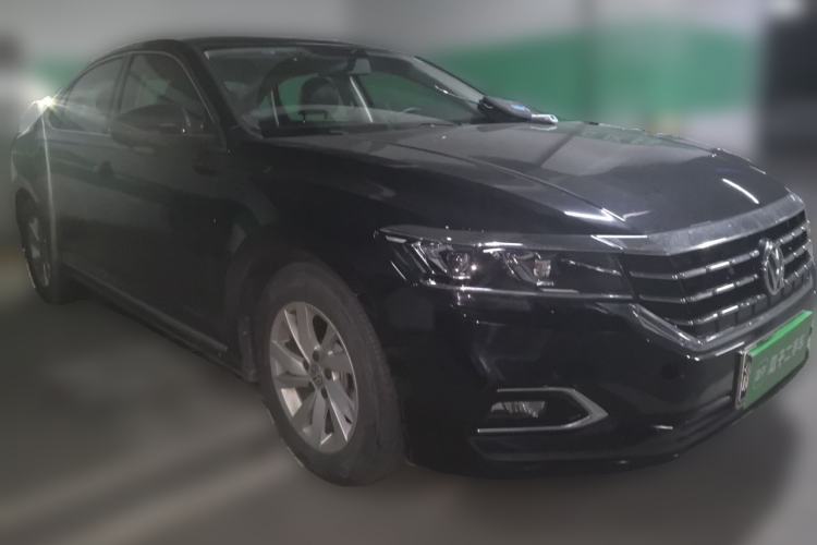 Used Volkswagen Passat 2019 280TSI Business Edition China VI Front Right 45 Deg