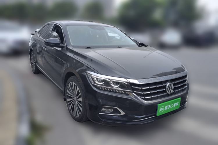 Used Volkswagen Passat 2019 330TSI Prestige Edition China V Standard Front Right 45 Deg