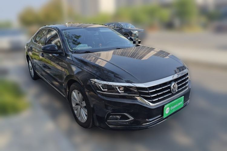 Used Volkswagen Passat 2019 330TSI Elite Edition China V Standard Front Right 45 Deg