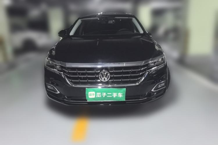 Used Volkswagen Passat 2019 330TSI Luxury Edition China VI Standard Front