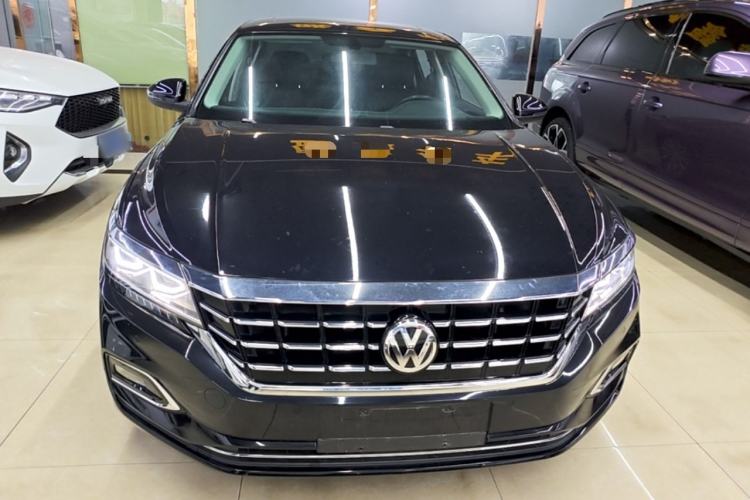 Used Volkswagen Passat 2019 330TSI Luxury Edition China VI Standard Front