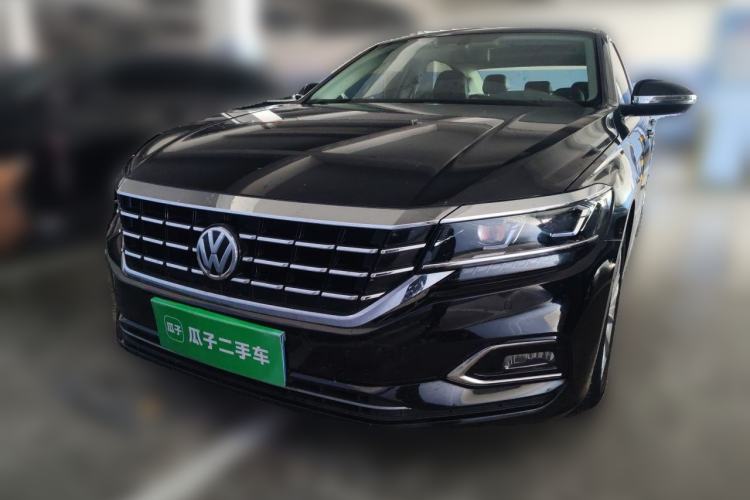 Used Volkswagen Passat 2019 330TSI Elite Edition China VI Front
