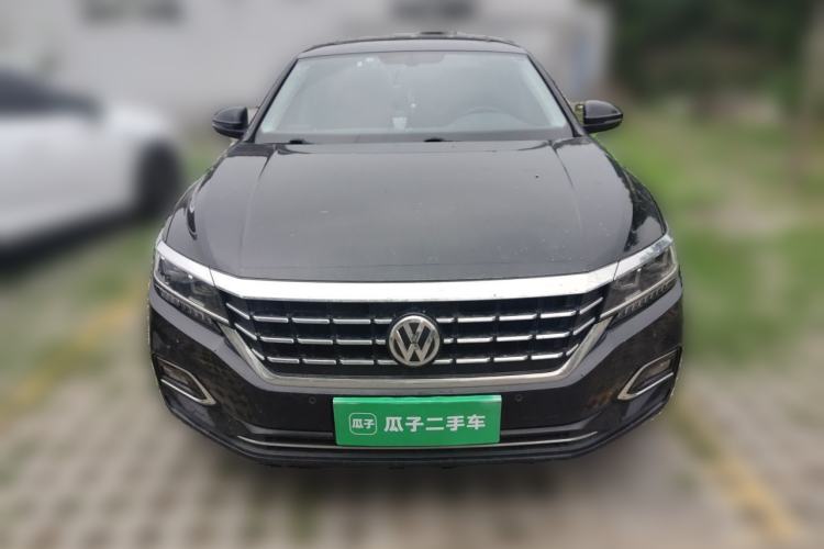 Used Volkswagen Passat 2019 330TSI Luxury Edition China VI Standard Front