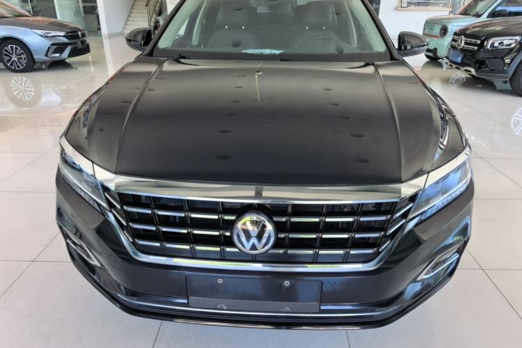 Used Volkswagen Passat 2019 330TSI Luxury Edition China VI Standard Front