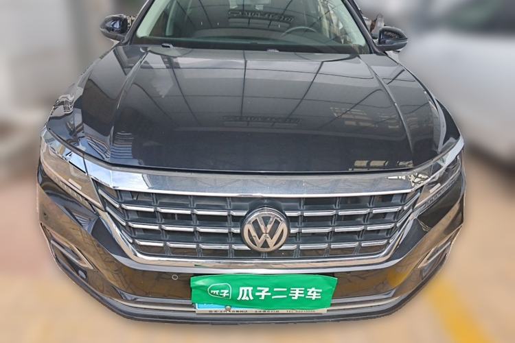 Used Volkswagen Passat 2019 330TSI Luxury Edition China VI Standard Front