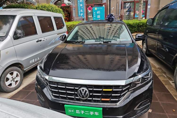 Used Volkswagen Passat 2019 330TSI Elite Edition China VI Front