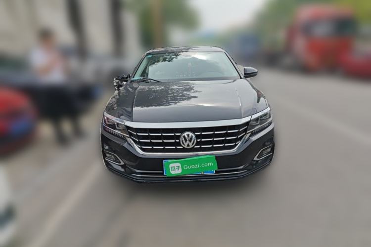 Used Volkswagen Passat 2019 330TSI Luxury Edition China VI Standard Front
