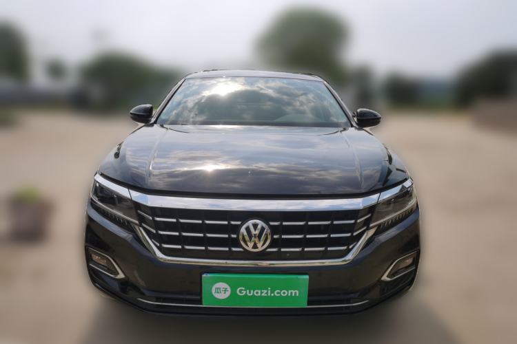 Used Volkswagen Passat 2019 330TSI Luxury Edition China VI Standard Front