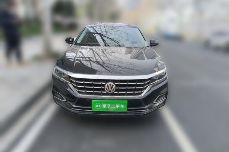Used Volkswagen Passat 2019 380TSI Luxury Edition China VI Standard Front