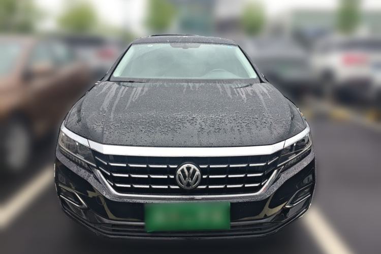 Used Volkswagen Passat 2019 330TSI Luxury Edition China VI Standard Front