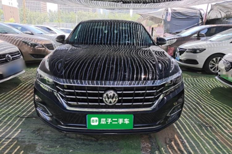 Used Volkswagen Passat 2019 330TSI Luxury Edition China VI Standard Front