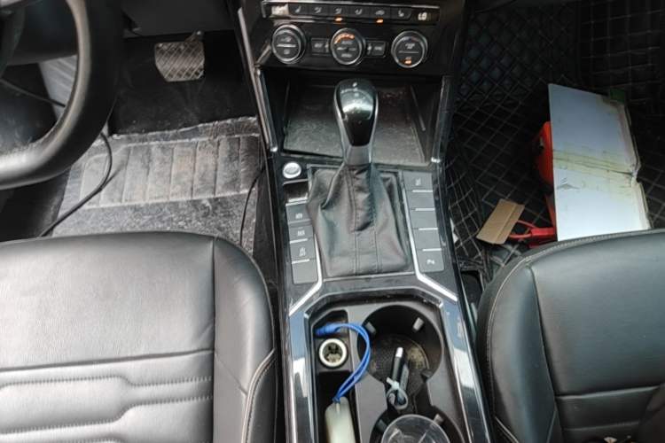 Used Volkswagen Passat 2019 330TSI Elite Edition China V Standard Gear Lever