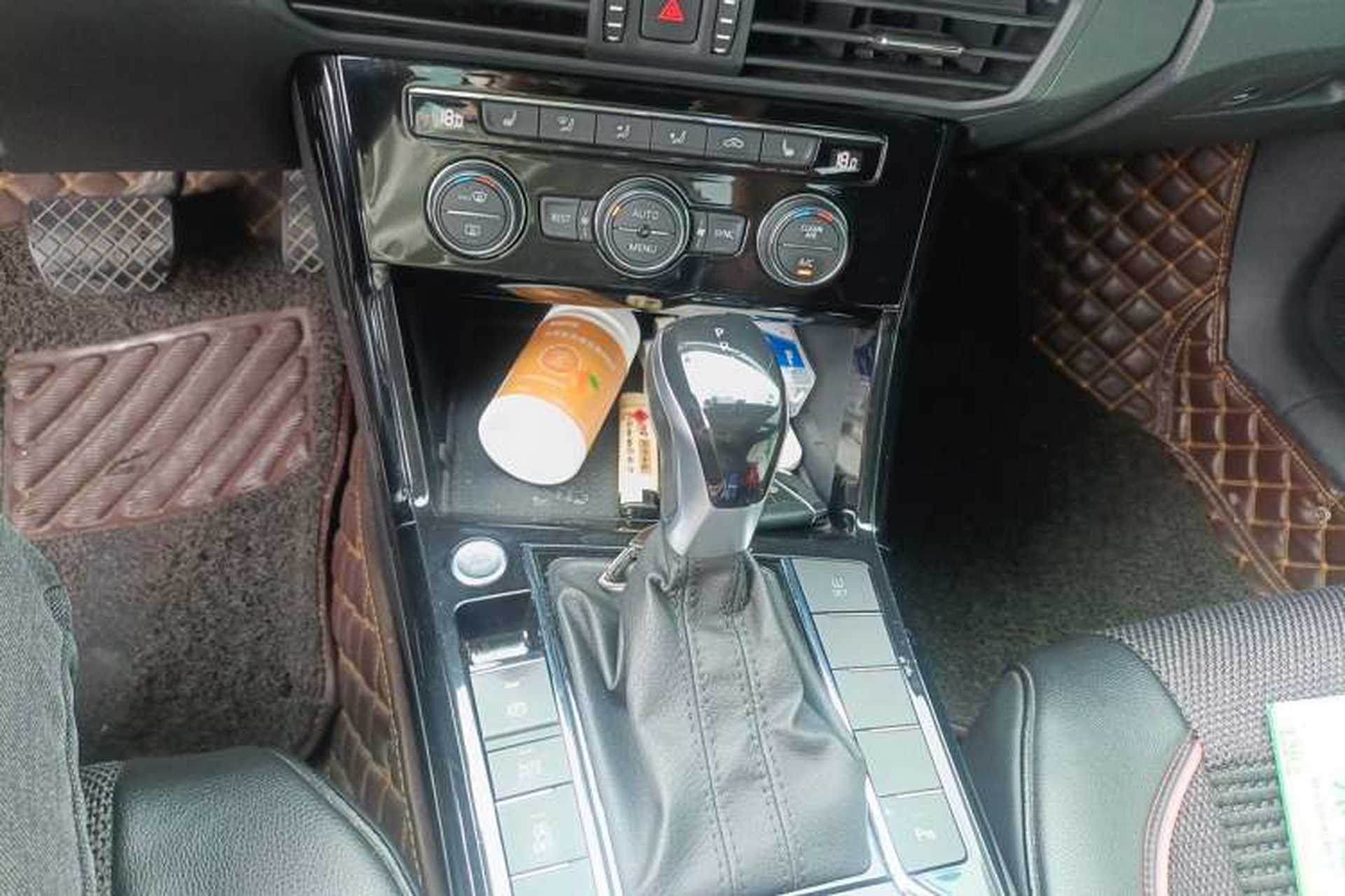 Used Volkswagen Passat 2019 330TSI Elite Edition China V Standard Gear Lever