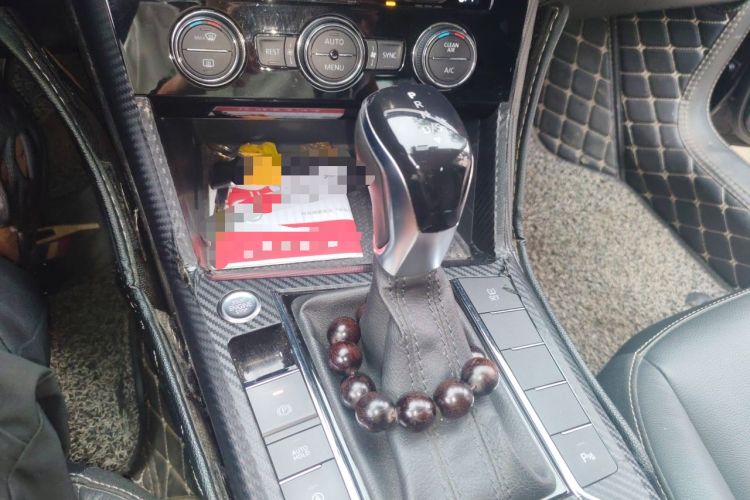 Used Volkswagen Passat 2019 280TSI Elite Edition China VI Standard Gear Lever