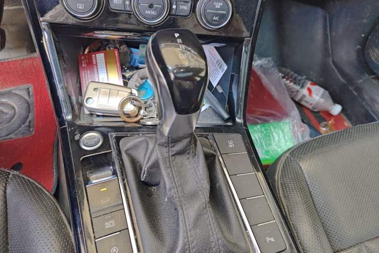 Used Volkswagen Passat 2019 330TSI Luxury Edition China V Standard Gear Lever