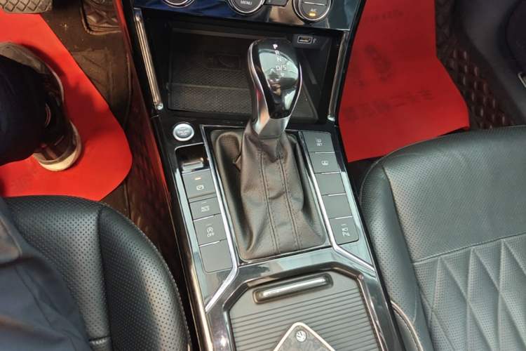 Used Volkswagen Passat 2019 330TSI Prestige Edition China V Standard Gear Lever