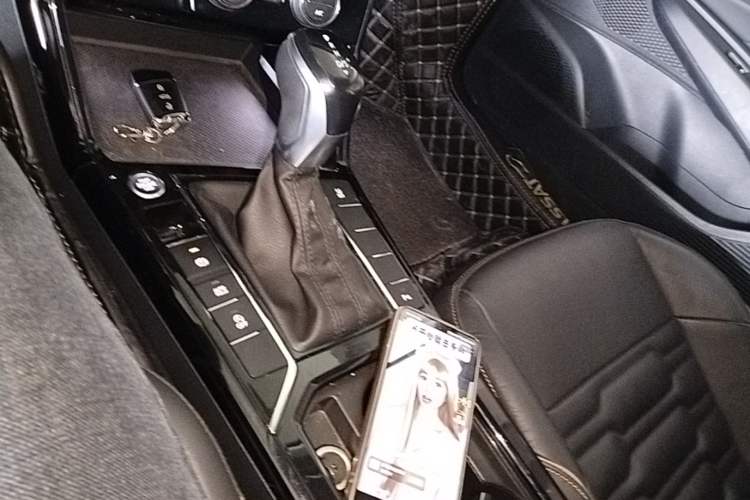 Used Volkswagen Passat 2019 330TSI Elite Edition China VI Gear Lever