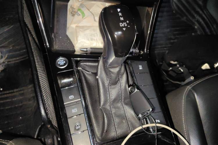 Used Volkswagen Passat 2019 330TSI Elite Edition China V Standard Gear Lever