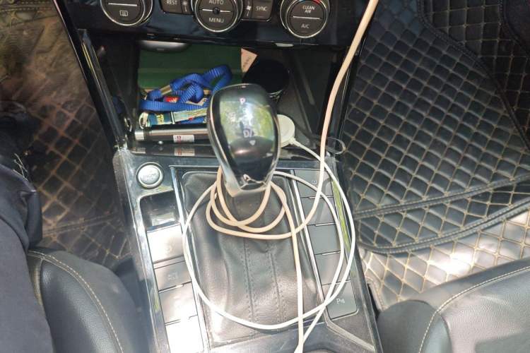 Used Volkswagen Passat 2019 330TSI Elite Edition China VI Gear Lever