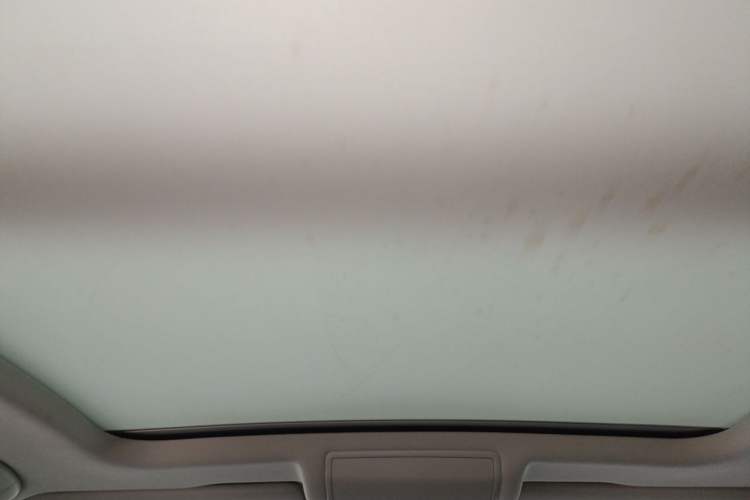 Used Volkswagen Passat 2019 330TSI Luxury Edition China VI Standard Headliner