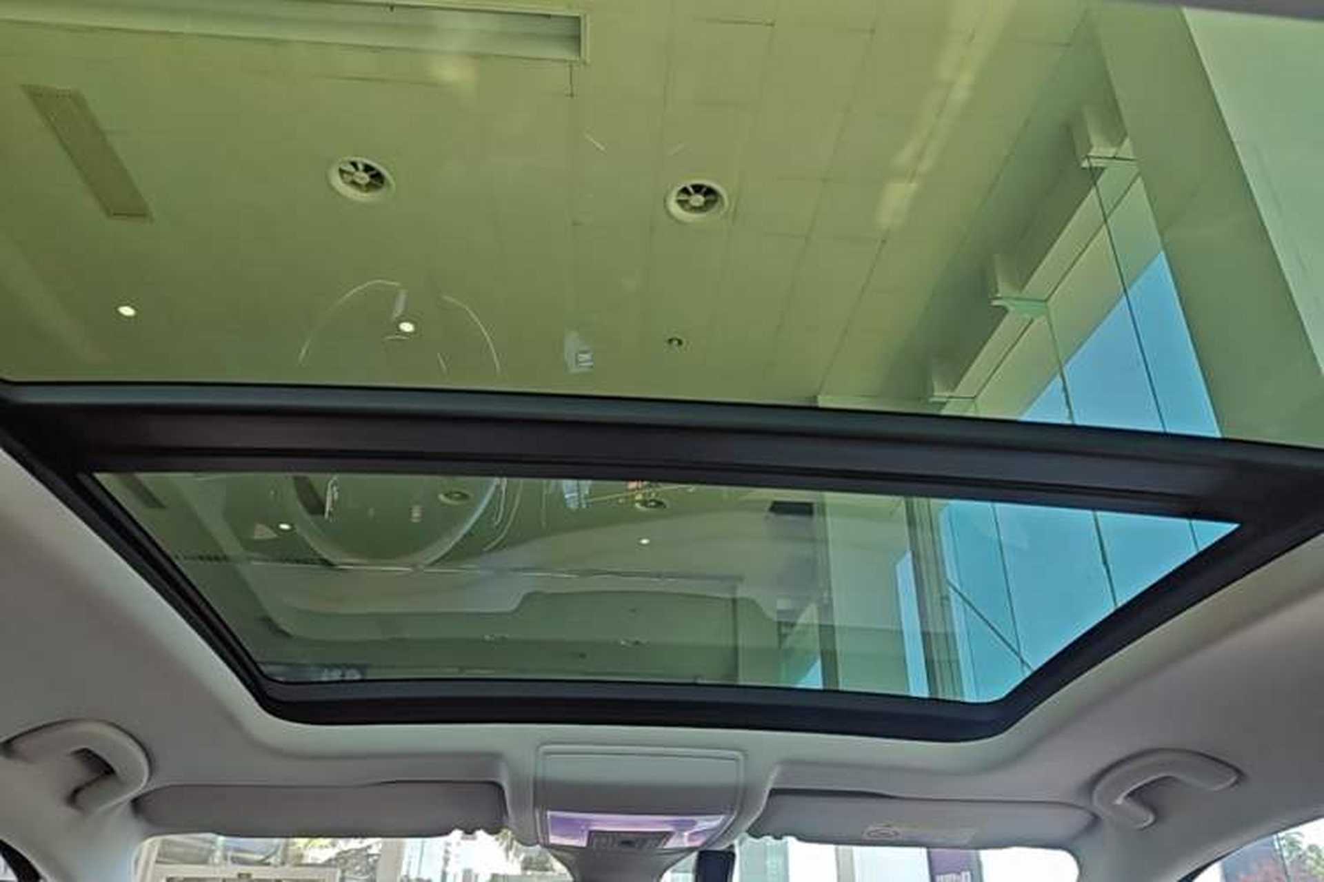 Used Volkswagen Passat 2019 330TSI Prestige Edition China VI Standard Headliner