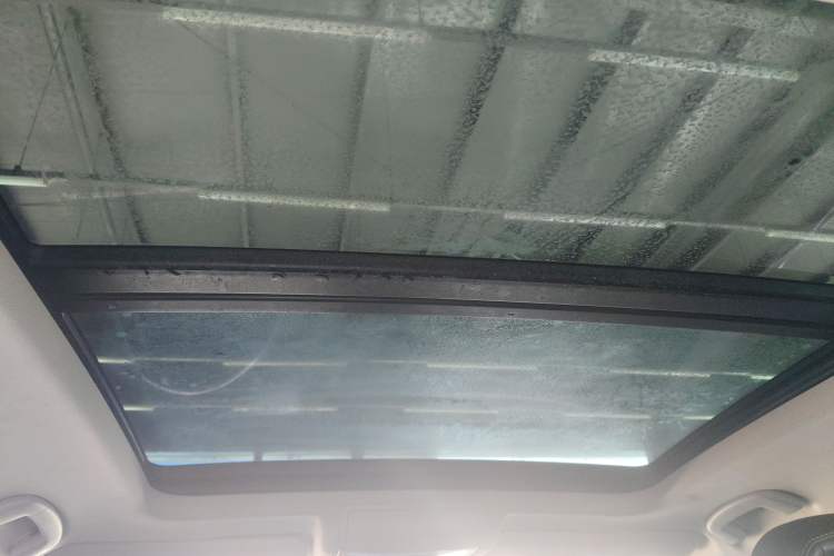 Used Volkswagen Passat 2019 330TSI Luxury Edition China VI Standard Headliner