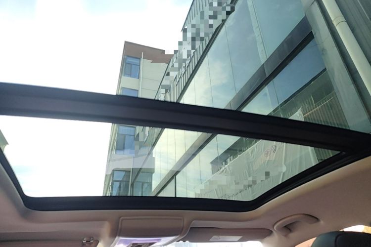 Used Volkswagen Passat 2019 330TSI Elite Edition China VI Headliner