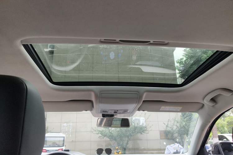 Used Volkswagen Passat 2019 280TSI Business Edition China VI Headliner