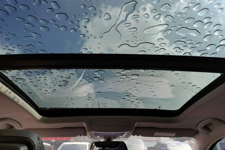 Used Volkswagen Passat 2019 380TSI Luxury Edition China VI Standard Headliner