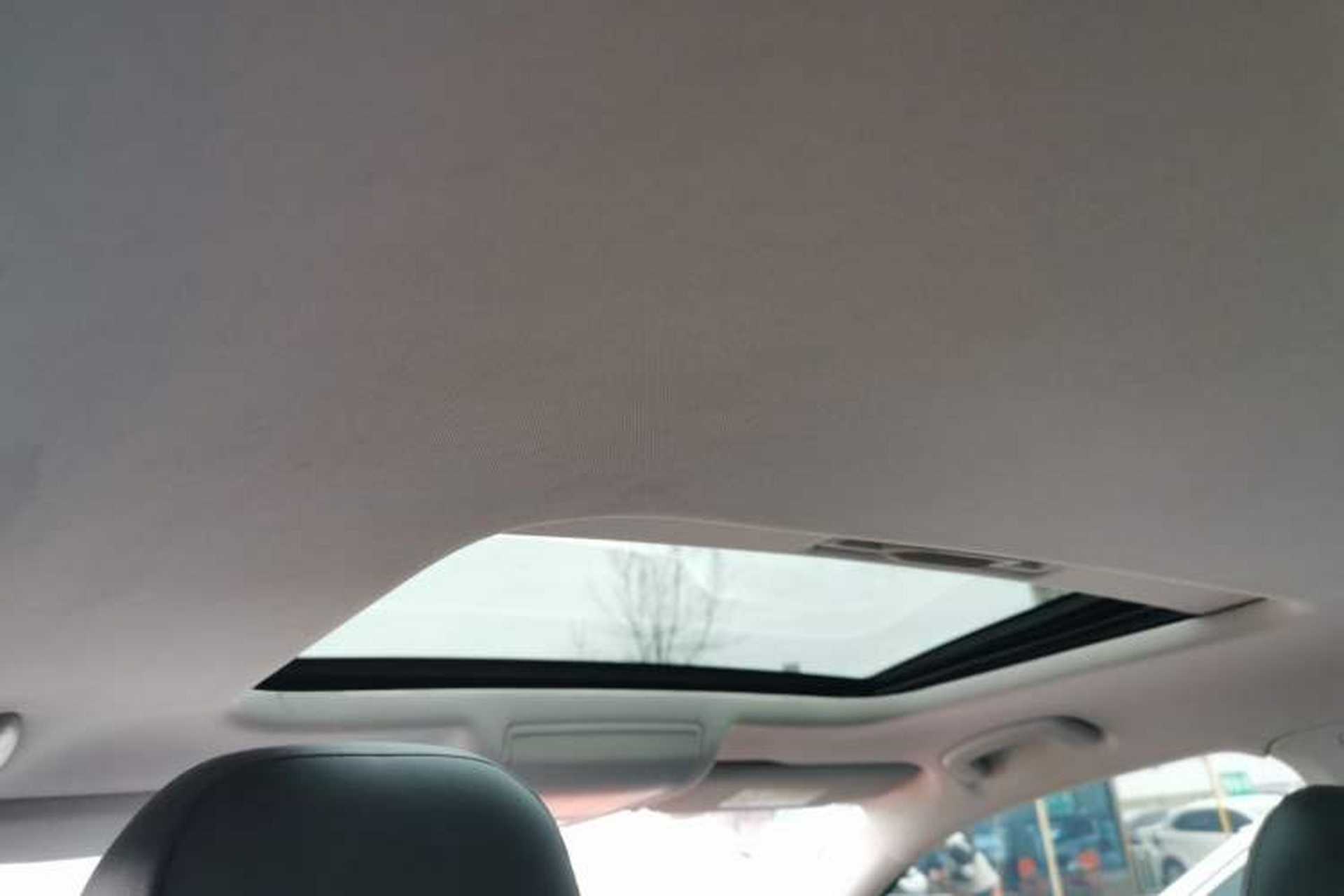 Used Volkswagen Passat 2019 280TSI Business Edition China VI Headliner