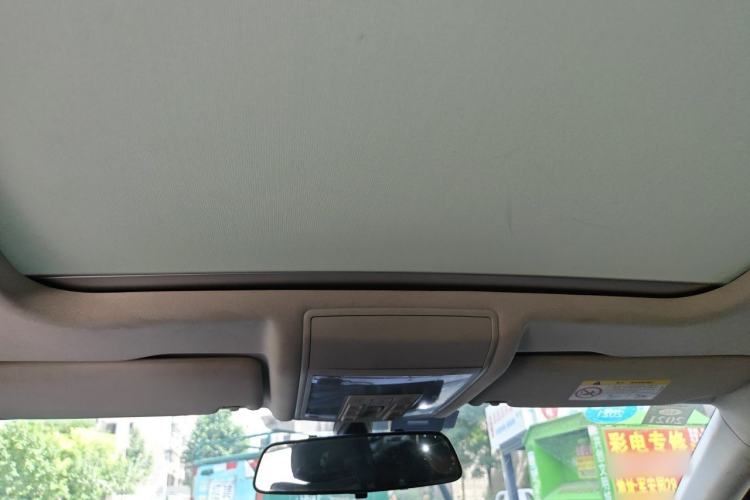 Used Volkswagen Passat 2019 330TSI Elite Edition China VI Headliner