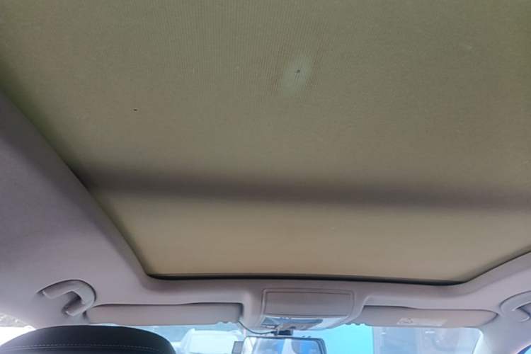 Used Volkswagen Passat 2019 380TSI Luxury Edition China VI Standard Headliner