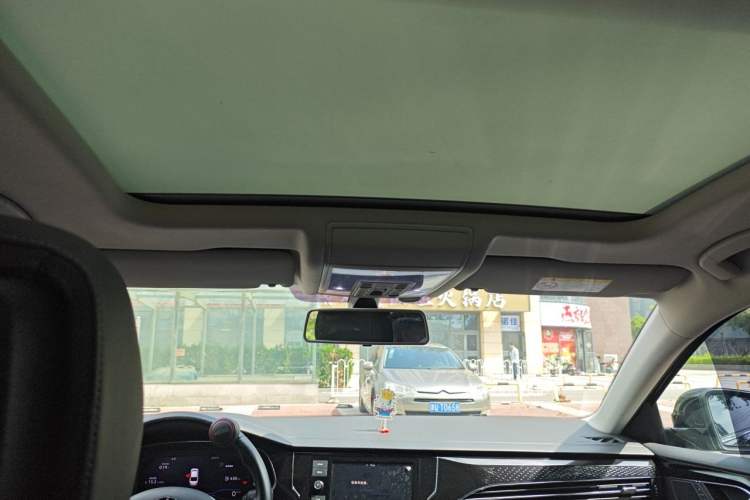 Used Volkswagen Passat 2019 380TSI Luxury Edition China VI Standard Headliner