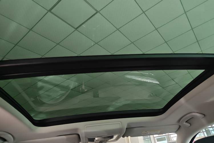 Used Volkswagen Passat 2019 330TSI Luxury Edition China VI Standard Headliner