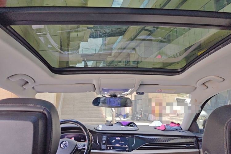Used Volkswagen Passat 2019 330TSI Luxury Edition China V Standard Headliner
