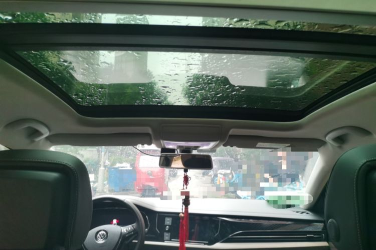 Used Volkswagen Passat 2019 330TSI Luxury Edition China VI Standard Headliner