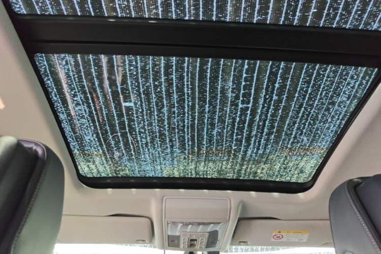 Used Volkswagen Passat 2019 330TSI Luxury Edition China VI Standard Headliner
