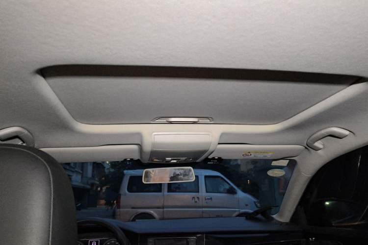 Used Volkswagen Passat 2019 280TSI Business Edition China VI Headliner