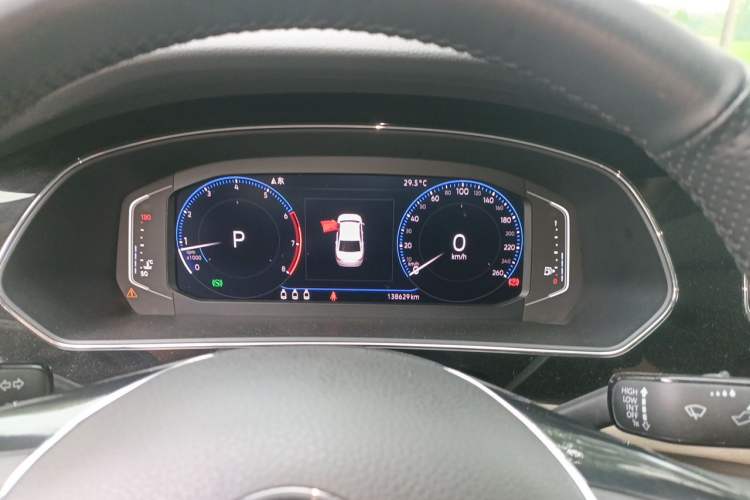 Used Volkswagen Passat 2019 330TSI Luxury Edition China VI Standard Instrument Cluster