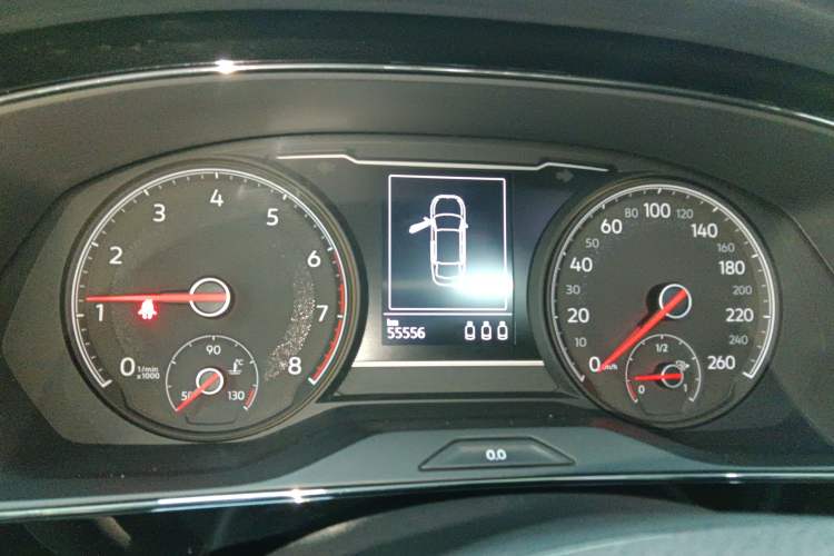 Used Volkswagen Passat 2019 330TSI Elite Edition China VI Instrument Cluster
