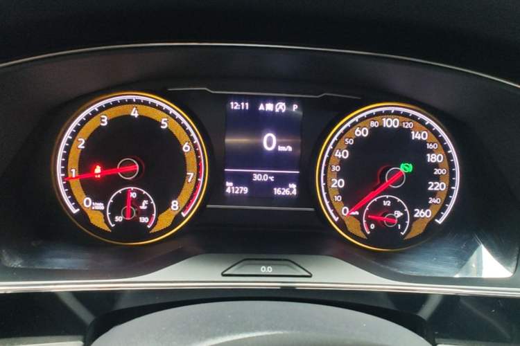 Used Volkswagen Passat 2019 330TSI Elite Edition China VI Instrument Cluster
