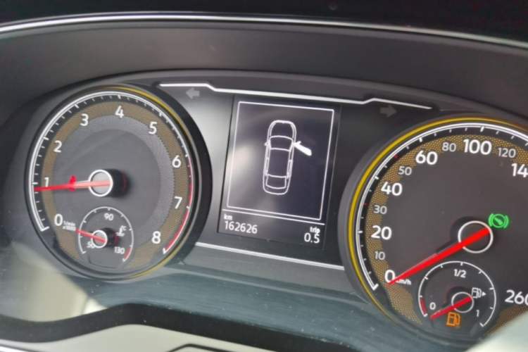 Used Volkswagen Passat 2019 280TSI Business Edition China VI Instrument Cluster